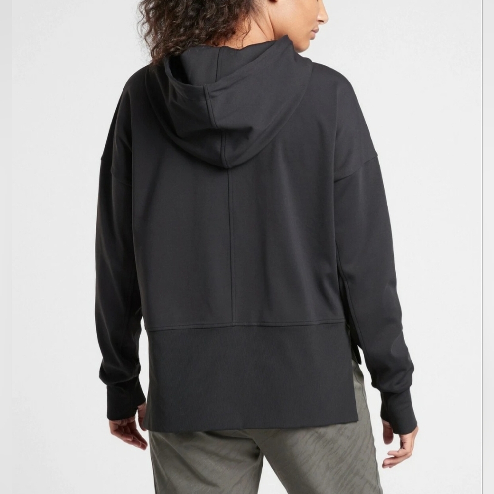 Athleta‎ Black Mission Hoodie Oversized Asymmetrical Hem Drawstring Size Medium